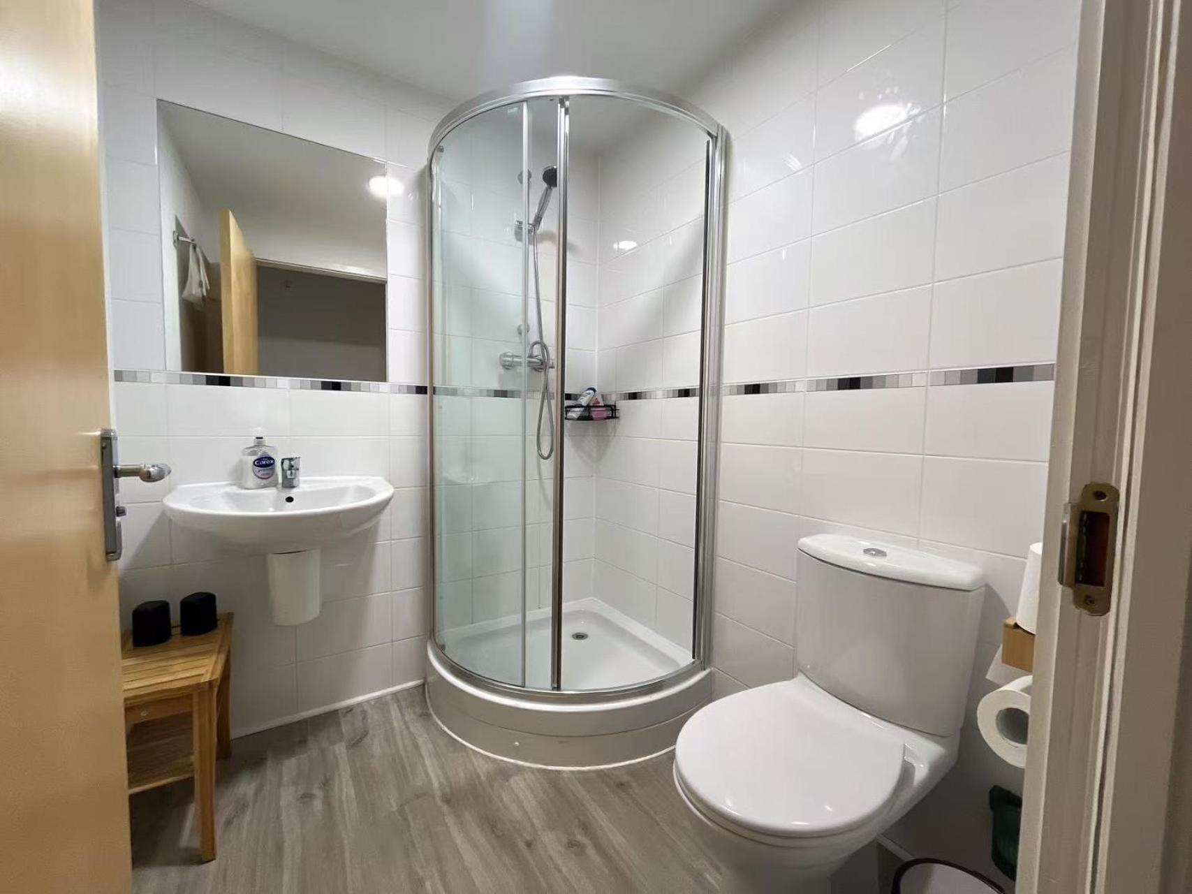 Apartment 2 Bath Free Parking Эдинбург Экстерьер фото